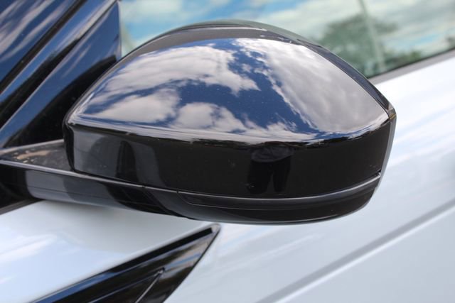 Used 2025 Land Rover Range Rover Evoque S image 12