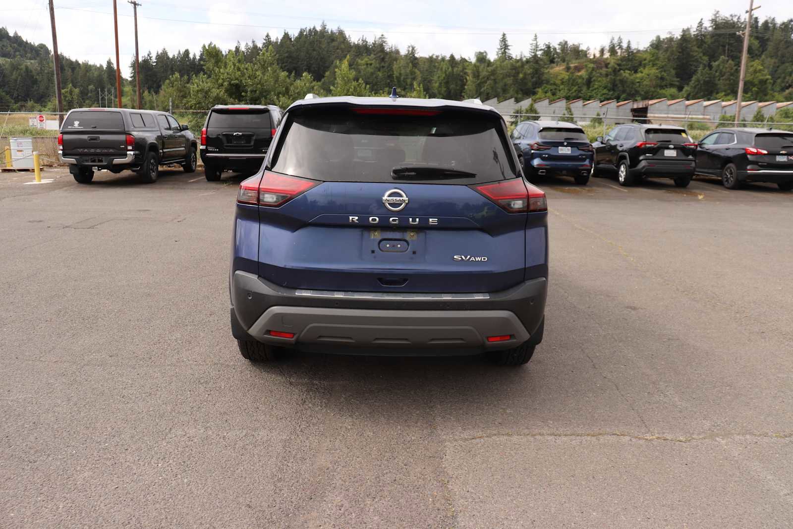 Used 2021 Nissan Rogue SV w/ Premium Package AWD/4WD image 6