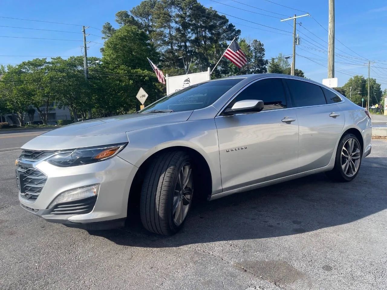 Used 2021 Chevrolet Malibu LT FWD image 4