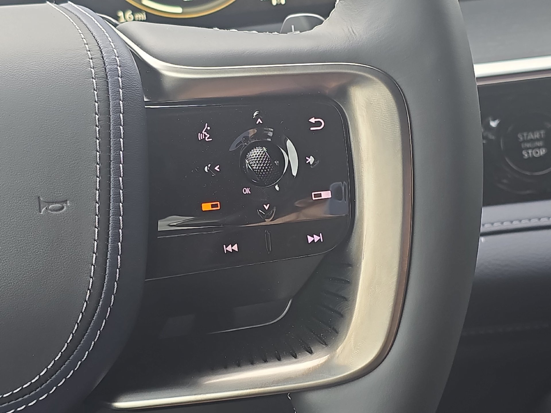 New 2027 INFINITI QX80 Sensory AWD/4WD image 18