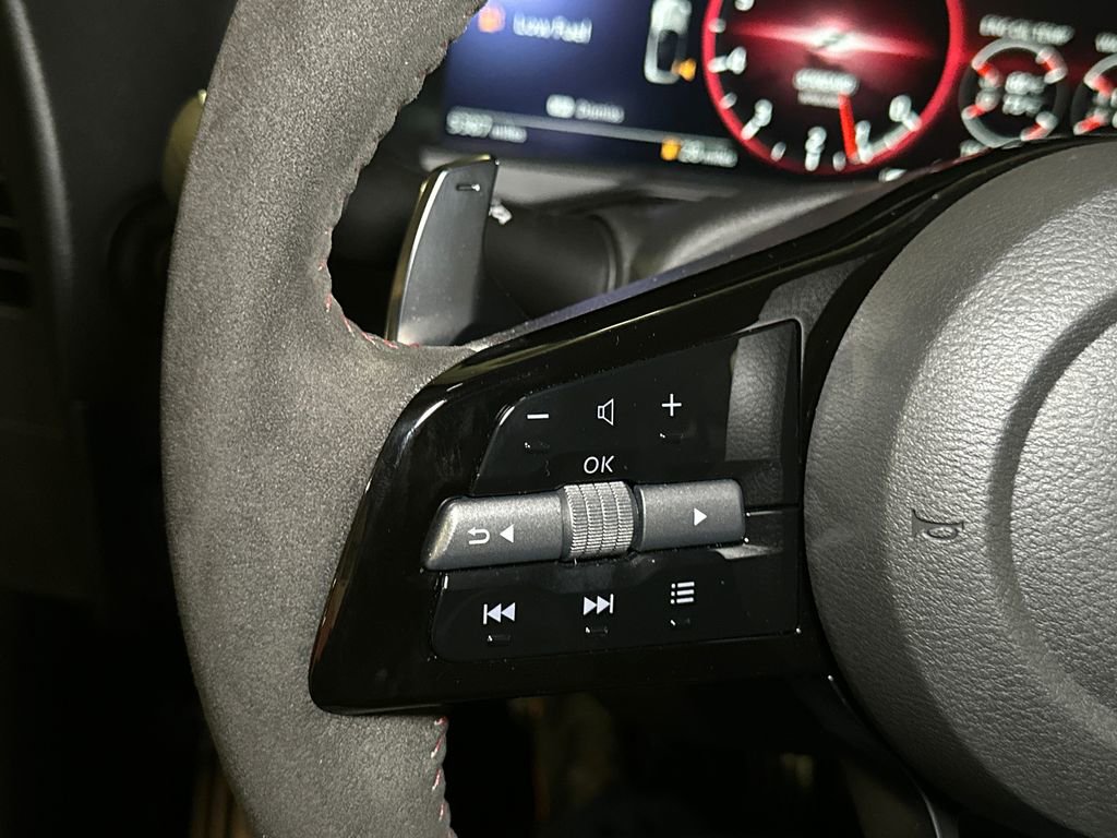 Used 2024 Nissan Z NISMO w/ Floor Mat Package RWD image 31