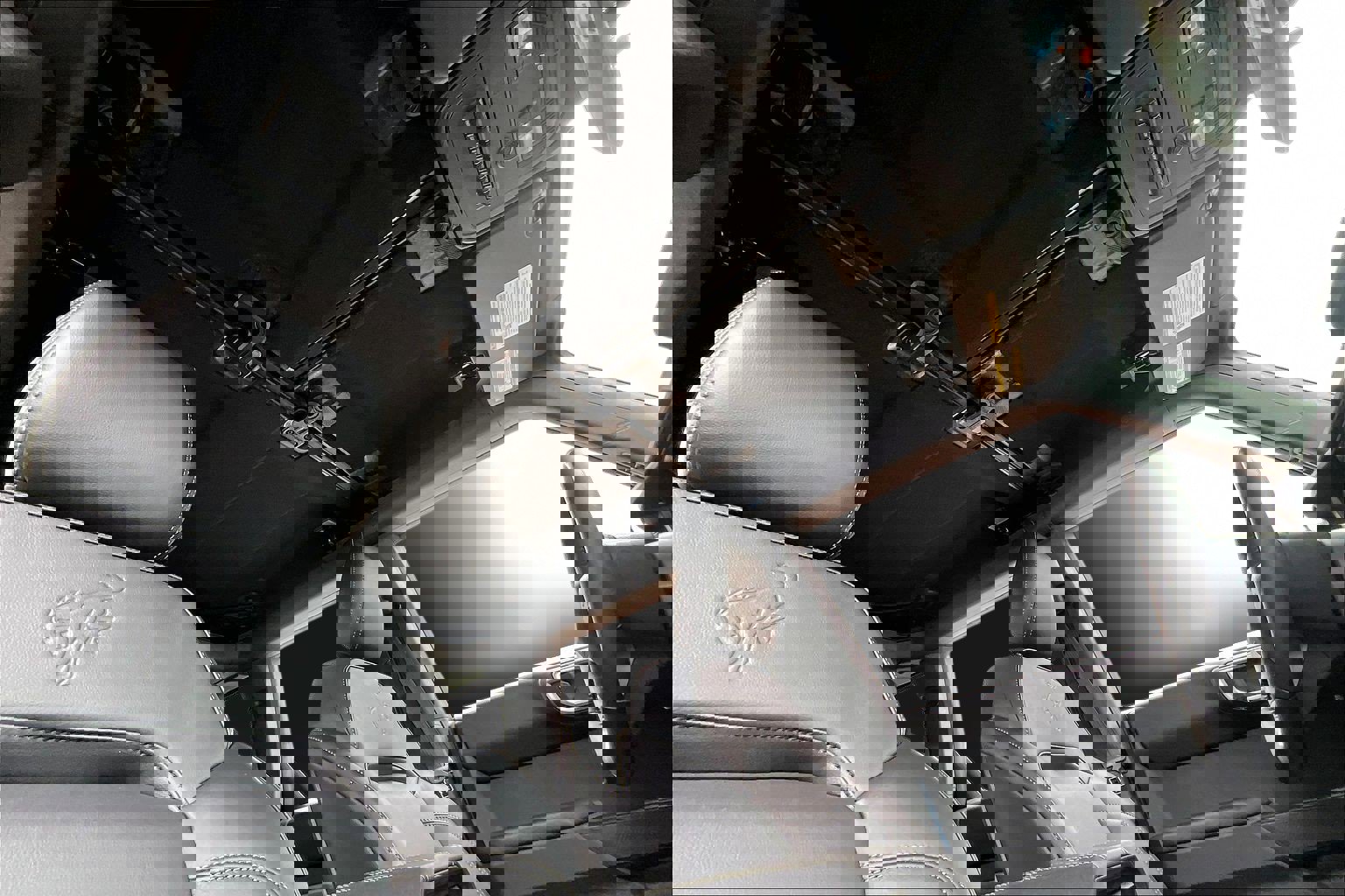 New 2025 Ford Bronco Badlands image 27