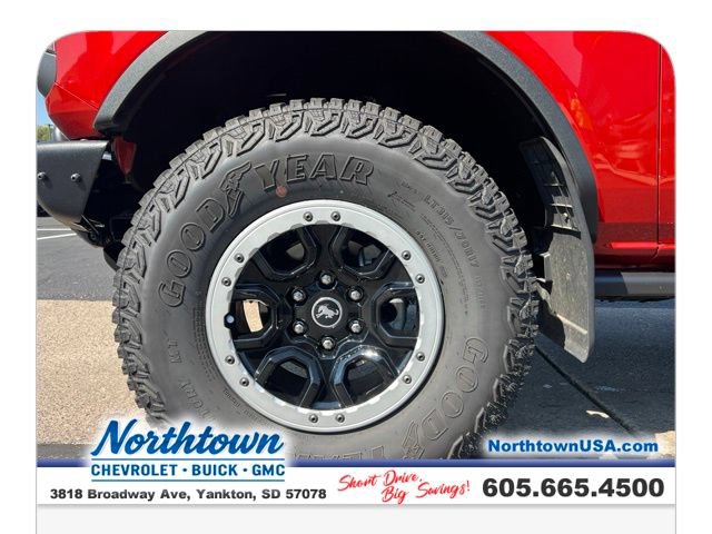 Used 2023 Ford Bronco Badlands AWD/4WD image 14