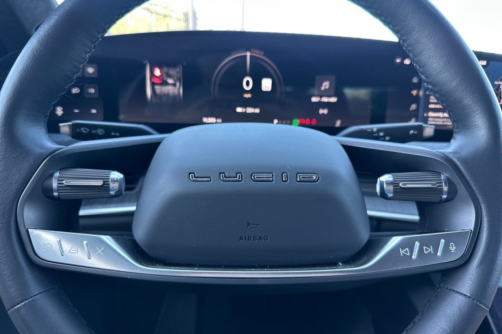 Used 2025 Lucid Air Pure RWD image 32