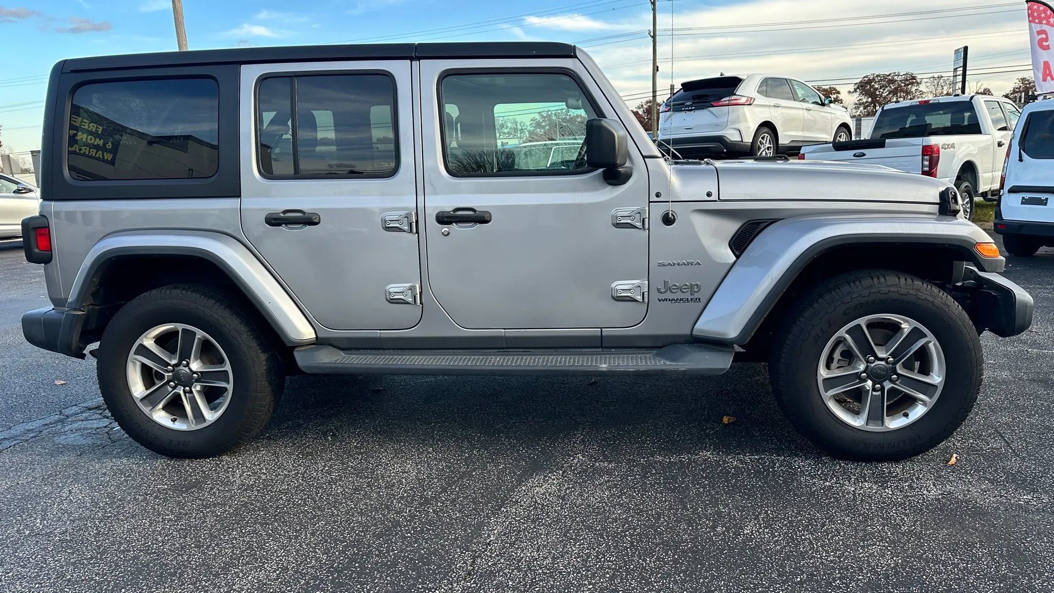 Used 2020 Jeep Wrangler Unlimited Sahara image 4