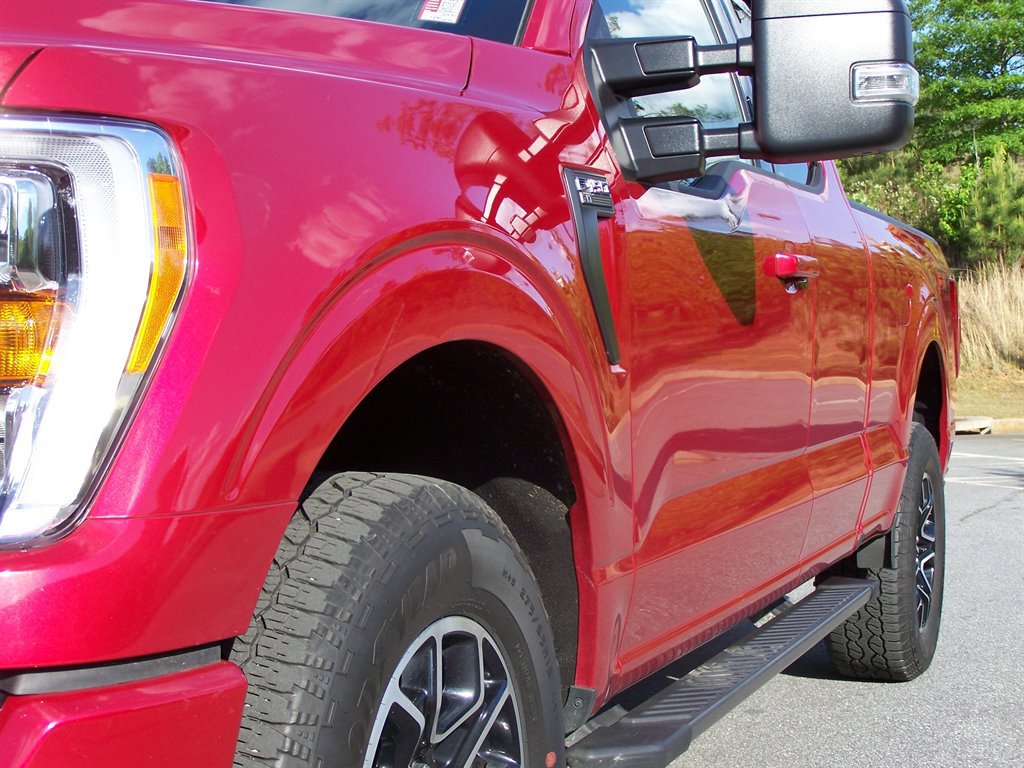 Used 2022 Ford F150 XLT w/ Equipment Group 302A High AWD/4WD image 18