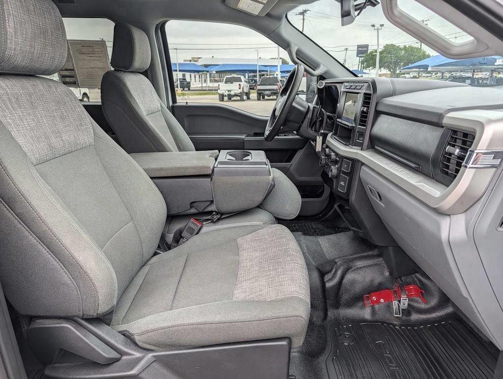 Used 2023 Ford F250 XLT w/ FX4 Off-Road Package AWD/4WD image 51