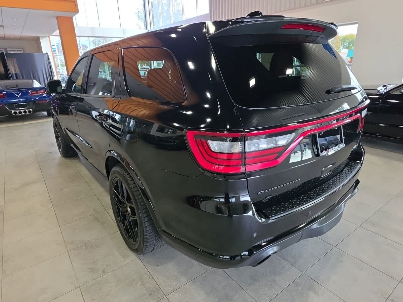 Used 2021 Dodge Durango SRT Hellcat w/ SRT Interior Appearance Group AWD/4WD image 8