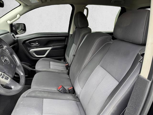 Used 2021 Nissan Titan SV w/ Accessory Utility Package AWD/4WD image 10
