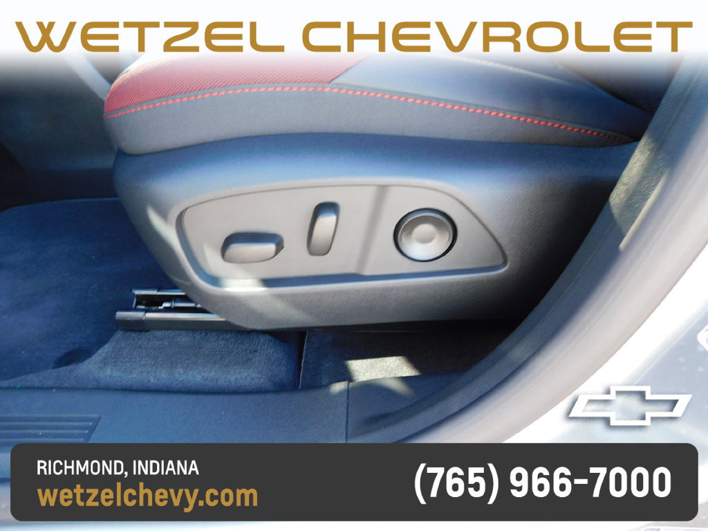 New 2027 Chevrolet Equinox RS AWD/4WD image 13