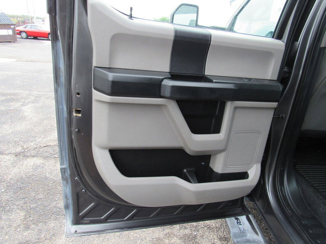 Used 2018 Ford F550 2WD Crew Cab Super Duty image 34