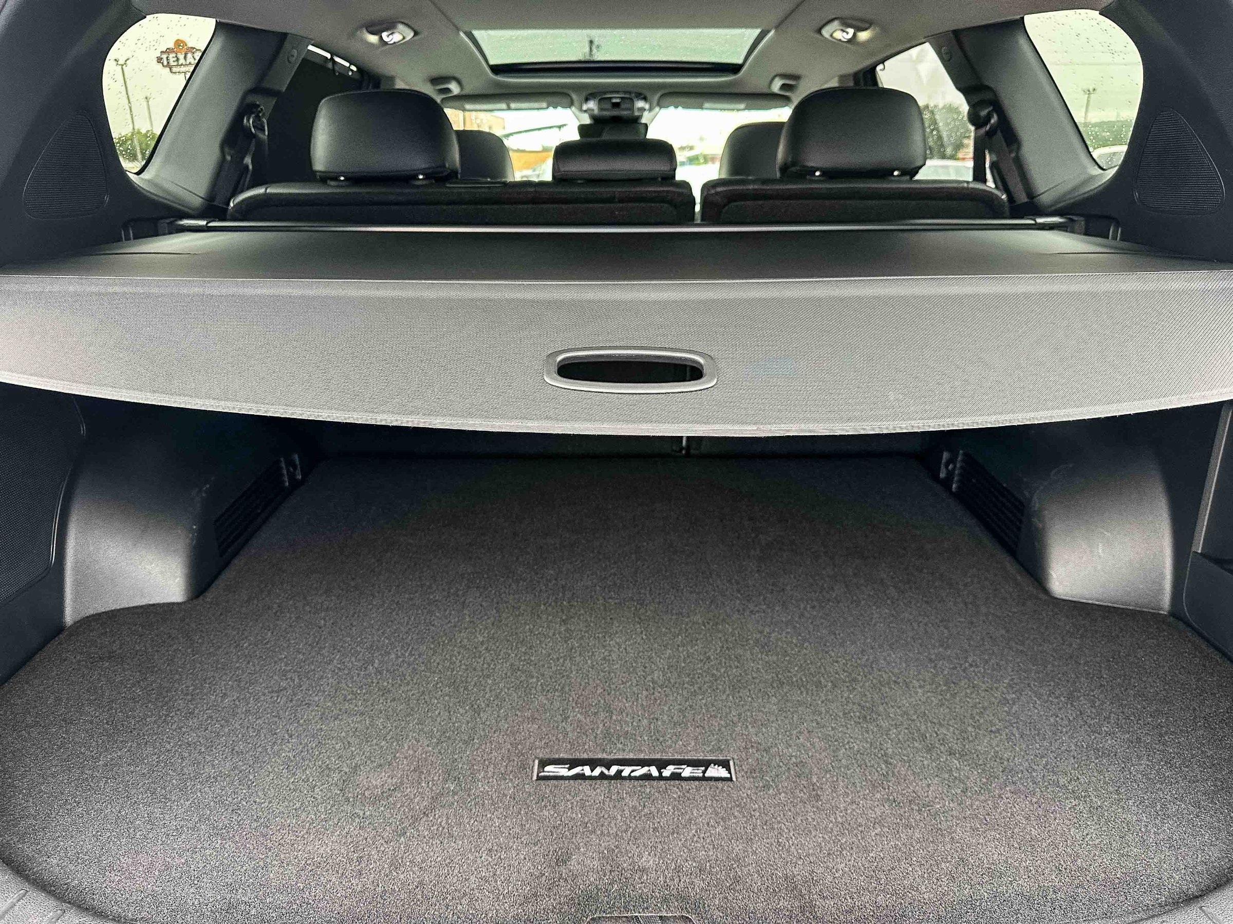 Used 2022 Hyundai Santa Fe Limited w/ Cargo Package AWD/4WD image 23