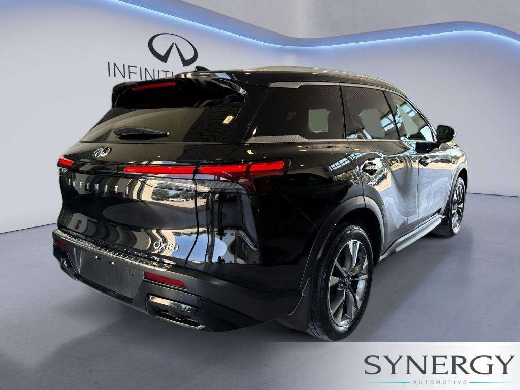 Certified 2023 INFINITI QX60 Luxe w/ Cargo Package FWD image 5