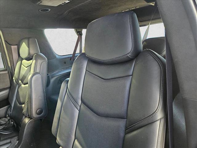 Used 2016 Cadillac Escalade ESV Platinum image 22