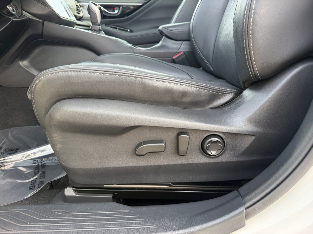 Used 2023 Subaru Outback Limited AWD/4WD image 17