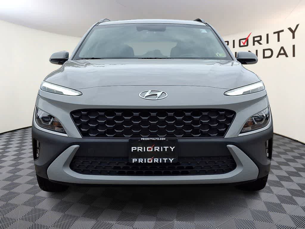 Used 2023 Hyundai Kona SEL w/ Cargo Package AWD/4WD image 2