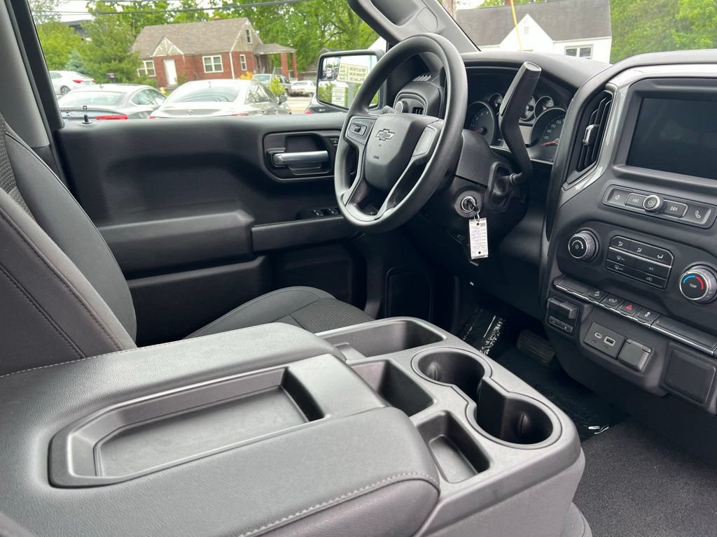 Used 2021 Chevrolet Silverado 1500 Custom Trail Boss w/ LPO, Dark Essentials Package AWD/4WD image 27
