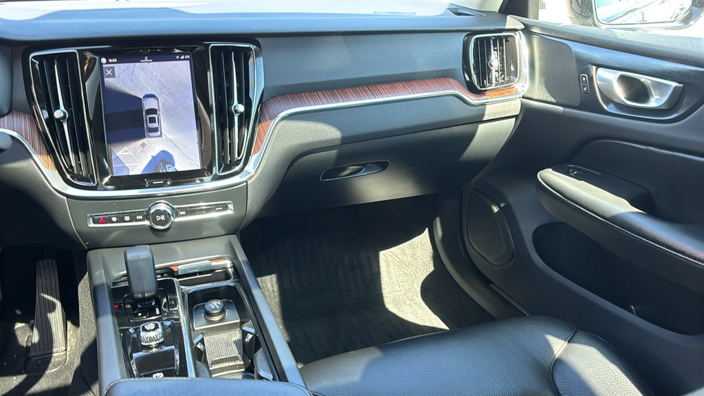 Certified 2024 Volvo S60 B5 Plus AWD/4WD image 8