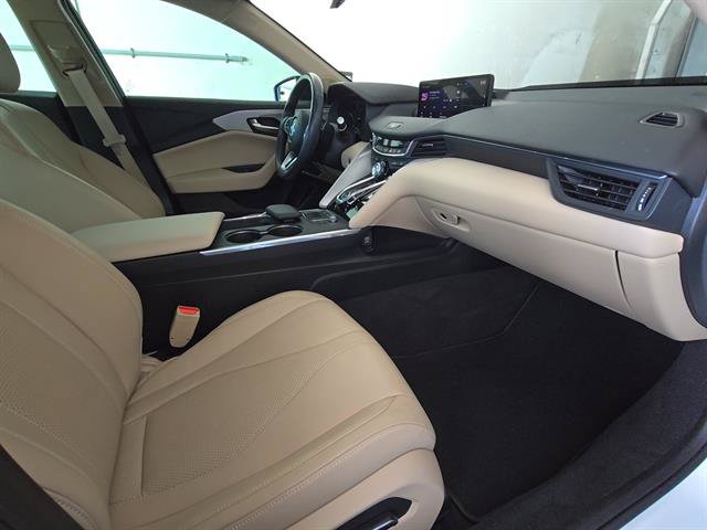 Used 2025 Acura TLX w/ Technology Package FWD image 13