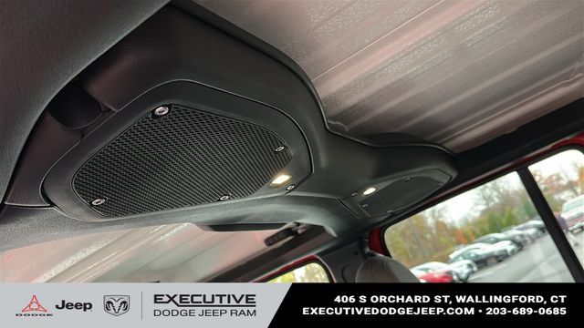 Used 2024 Jeep Wrangler Unlimited w/ Convenience Group AWD/4WD image 22