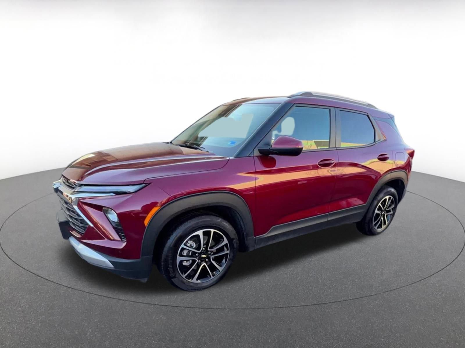 Used 2025 Chevrolet TrailBlazer LT FWD image 8