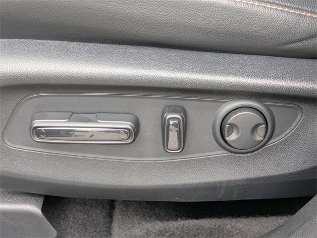 Used 2025 Honda CR-V Sport Touring image 17