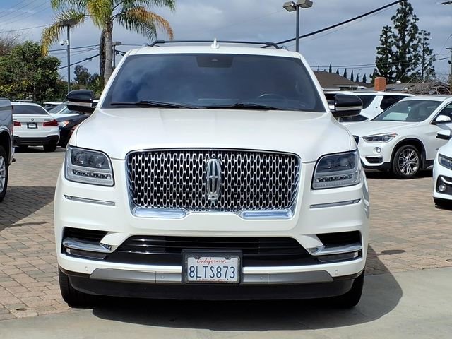 Used 2019 Lincoln Navigator L Reserve AWD/4WD image 2