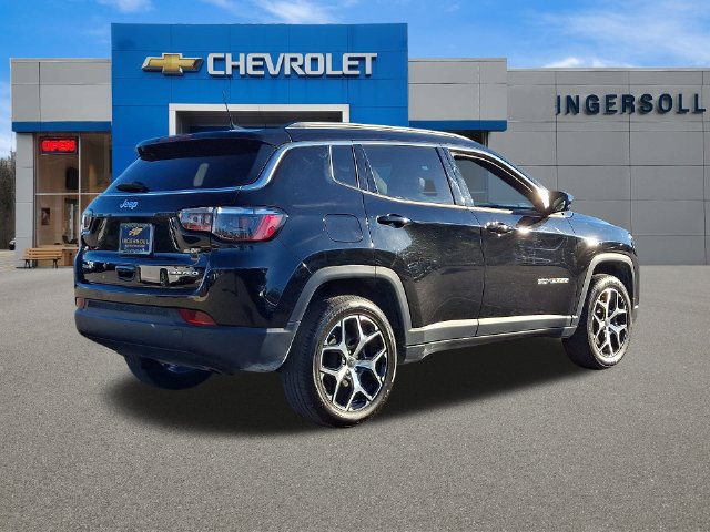 Used 2025 Jeep Compass Limited AWD/4WD image 25