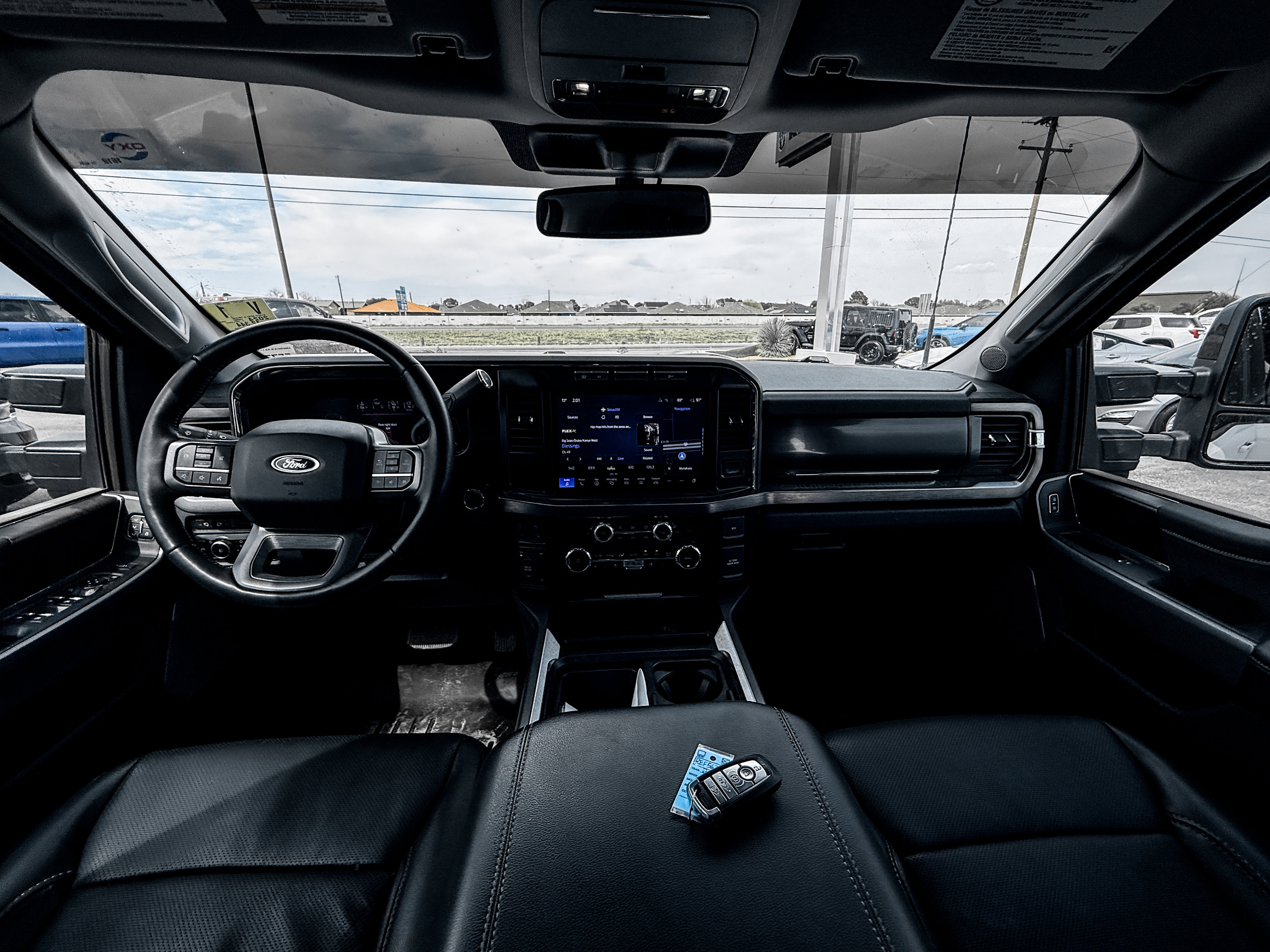 Used 2024 Ford F250 Lariat image 10