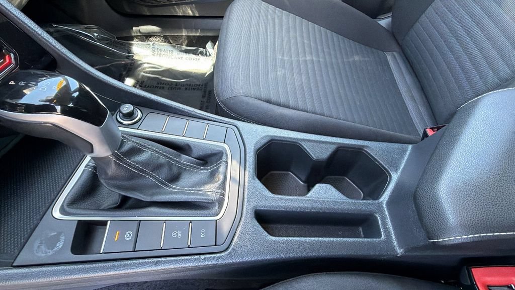 Used 2025 Volkswagen Jetta S FWD image 13