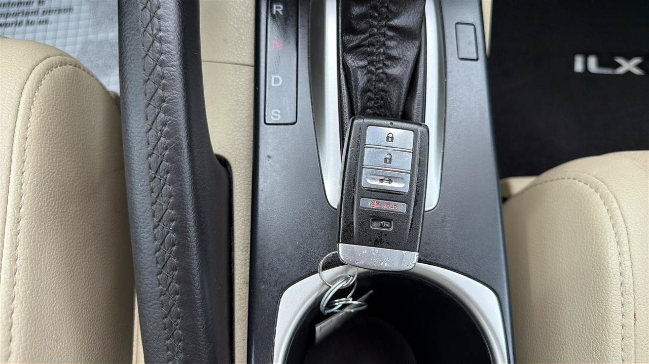 Used 2016 Acura ILX FWD image 27