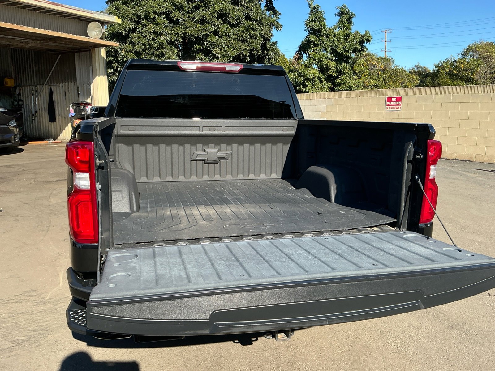 Used 2021 Chevrolet Silverado 1500 RST w/ Bed Protection Package image 26