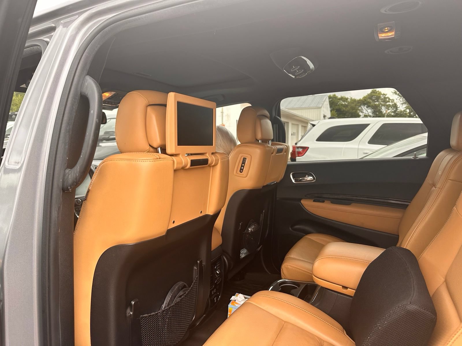 Used 2016 Dodge Durango Citadel w/ Premium Entertainment Group AWD/4WD image 17