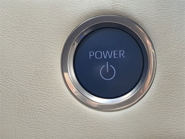 Certified 2024 Toyota Sequoia Capstone image 28