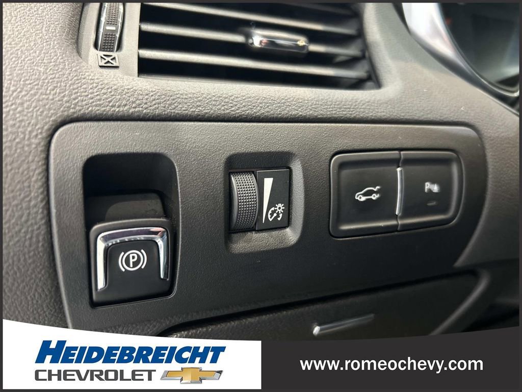 Certified 2014 Chevrolet Impala LT w/ Convenience Package image 29