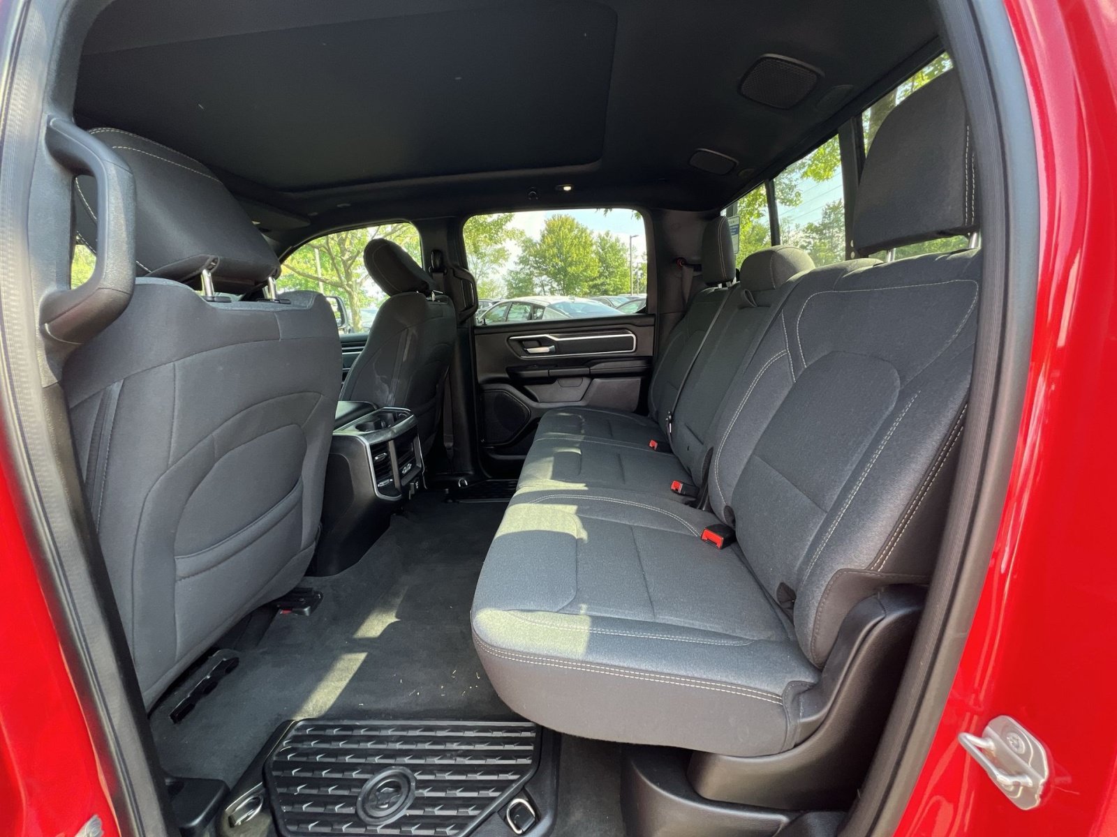 Used 2022 RAM 1500 Big Horn AWD/4WD image 30