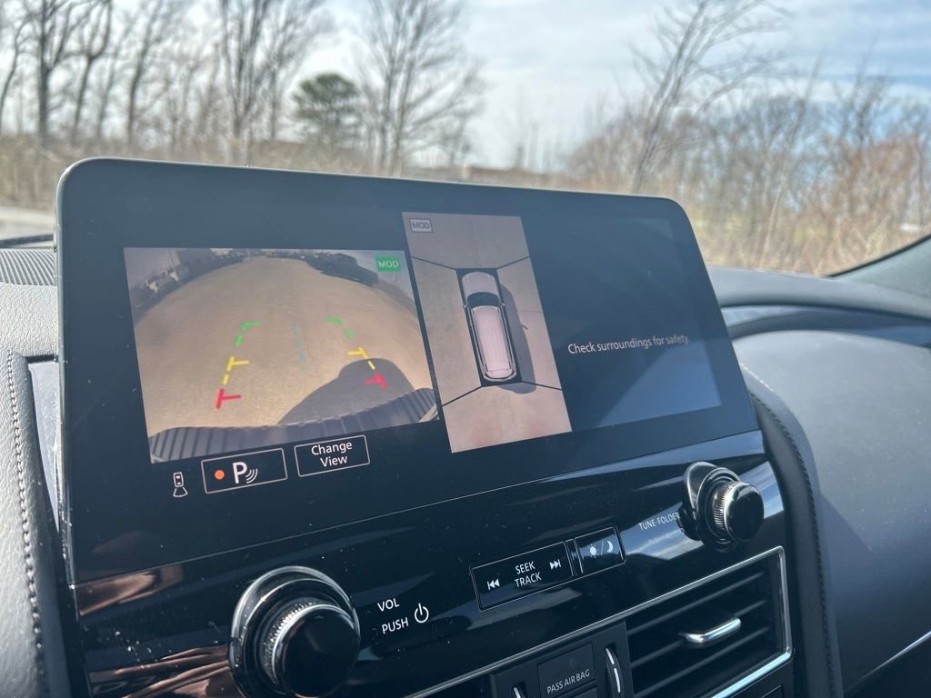 Used 2023 Nissan Armada SL w/ Midnight Edition Package image 31