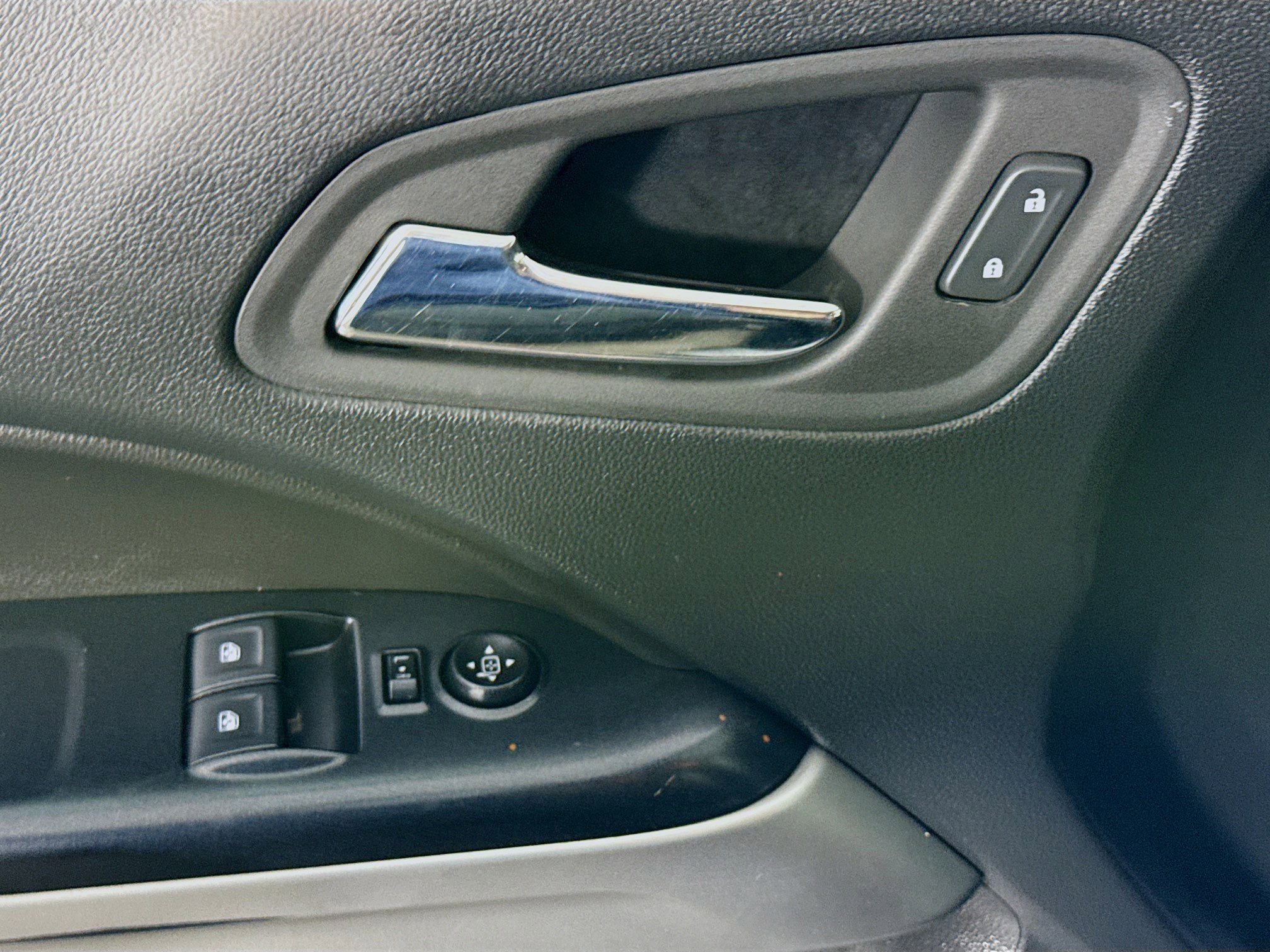 Used 2022 Chevrolet Colorado LT w/ Fleet Safety Package image 23