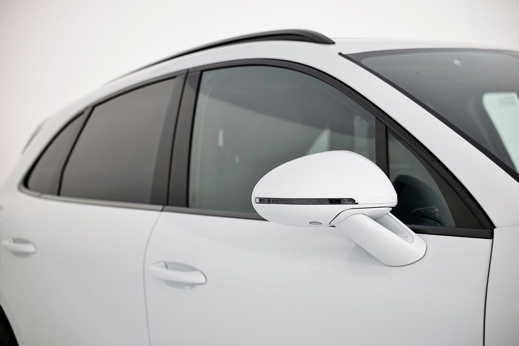 New 2026 Porsche Macan S image 15