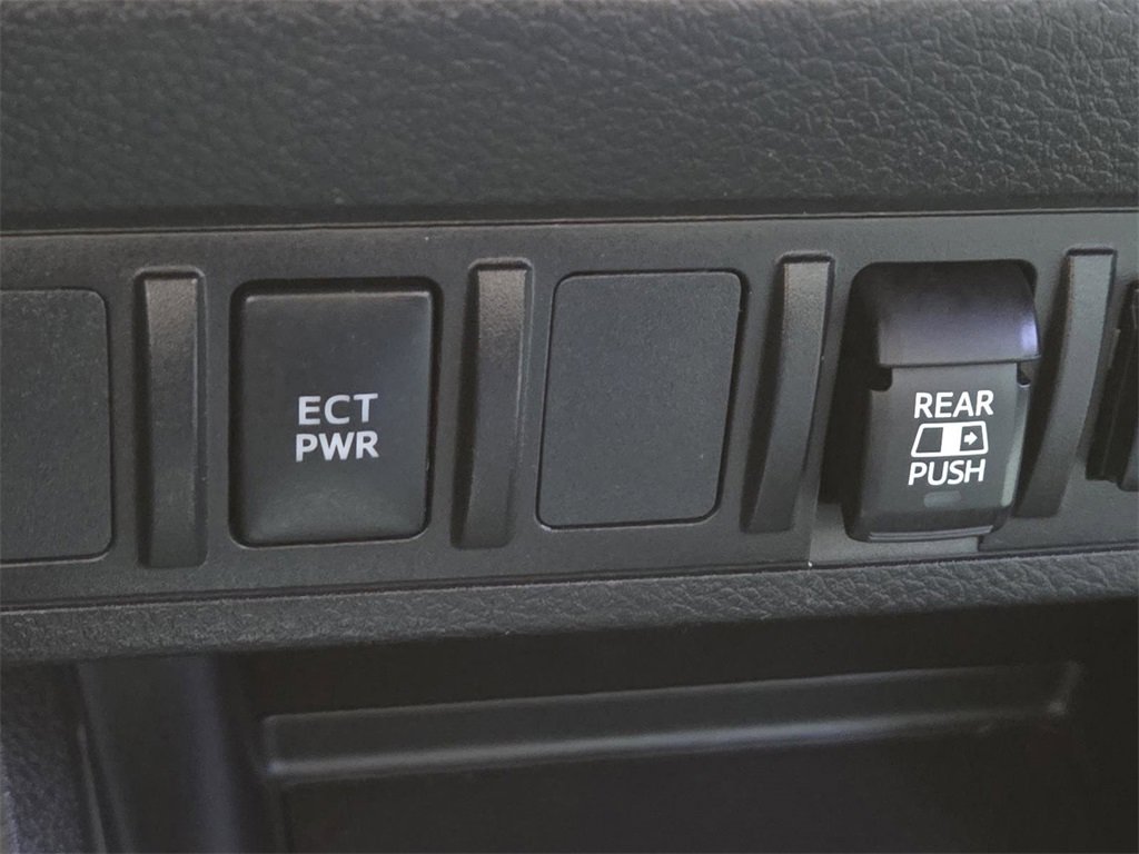 Used 2022 Toyota Tacoma TRD Off-Road w/ Black Out Package (TMS) image 26