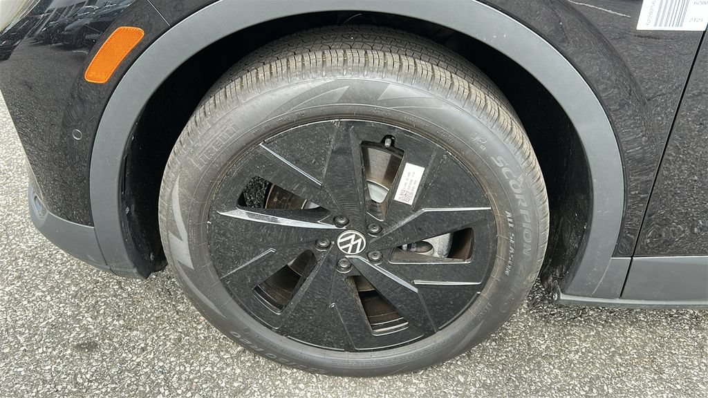New 2025 Volkswagen ID.4 Pro S AWD/4WD image 8