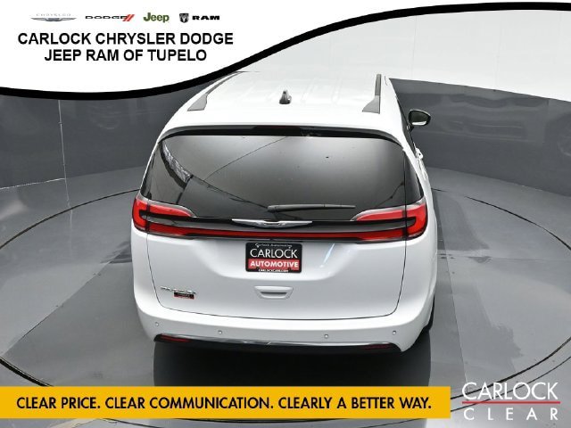 Used 2025 Chrysler Pacifica Select FWD image 46
