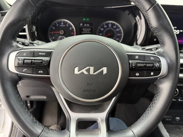 Used 2023 Kia K5 GT-Line image 12