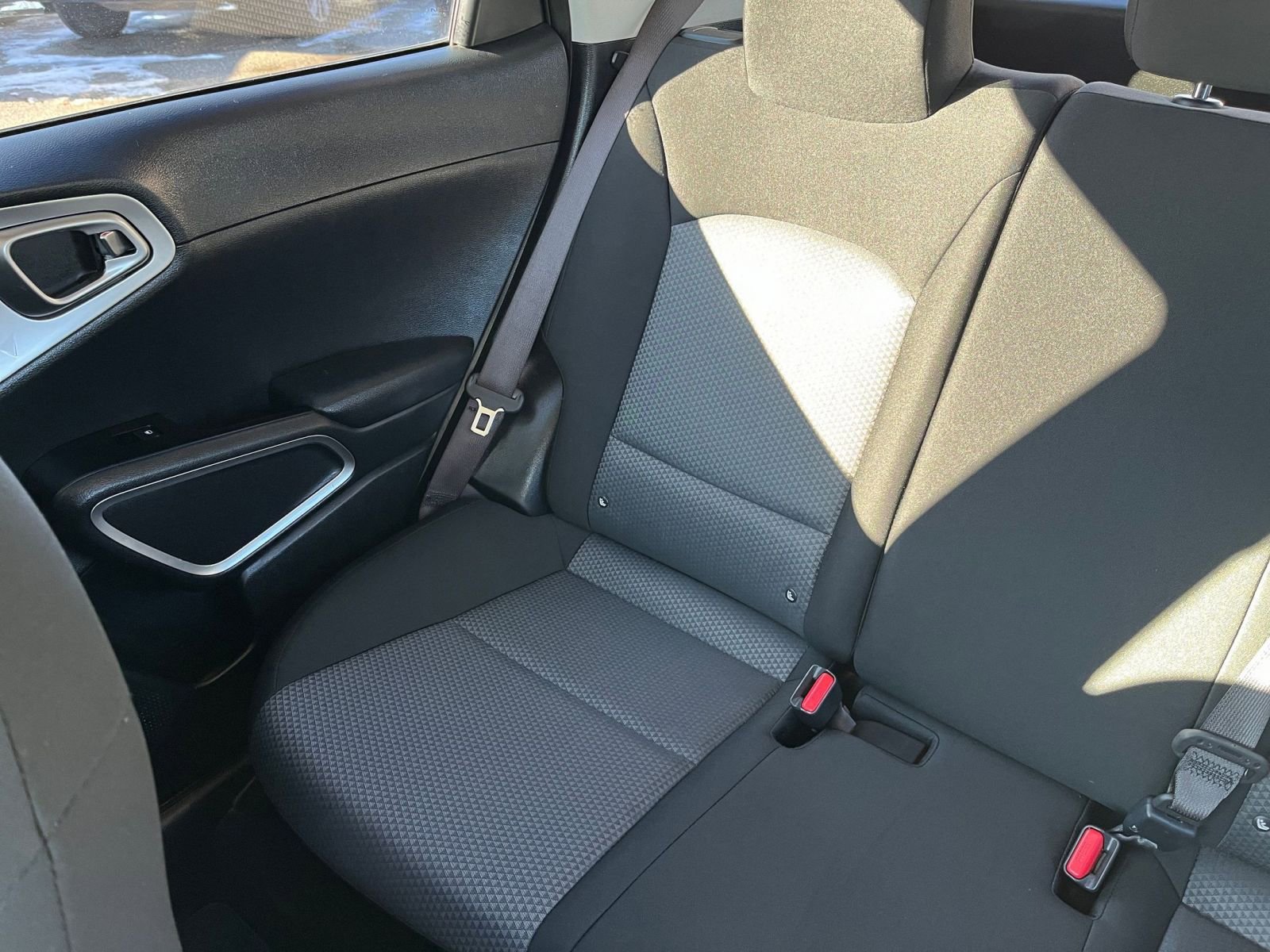 Used 2025 Kia Soul LX w/ LX Technology Package image 35