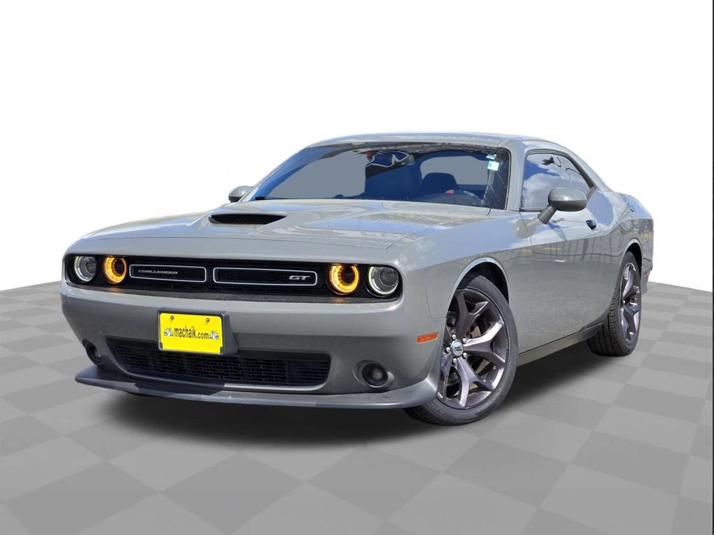 Used 2019 Dodge Challenger GT image 1