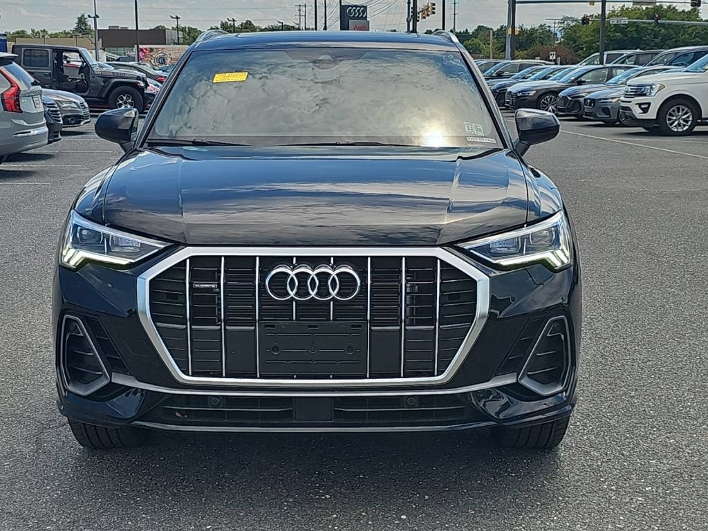Used 2024 Audi Q3 2.0T Premium AWD/4WD image 17