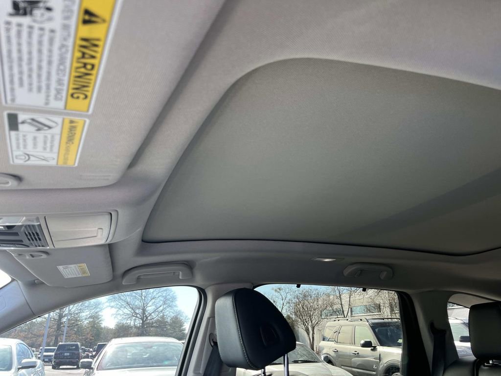 Used 2023 Acura MDX SH-AWD w/ Technology Package image 30