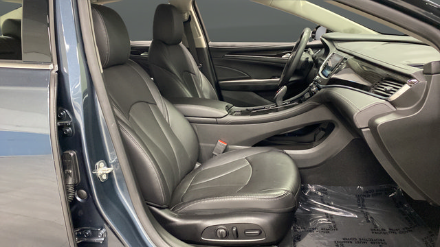 Used 2019 Buick LaCrosse Essence FWD image 22