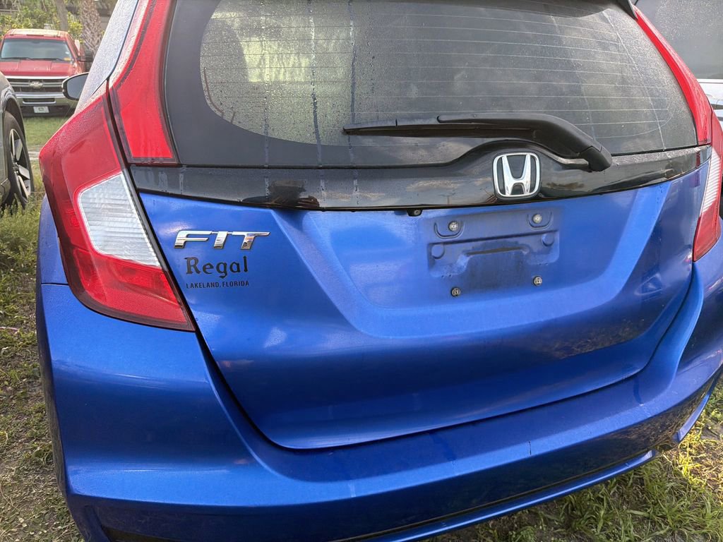 Used 2020 Honda Fit LX image 7