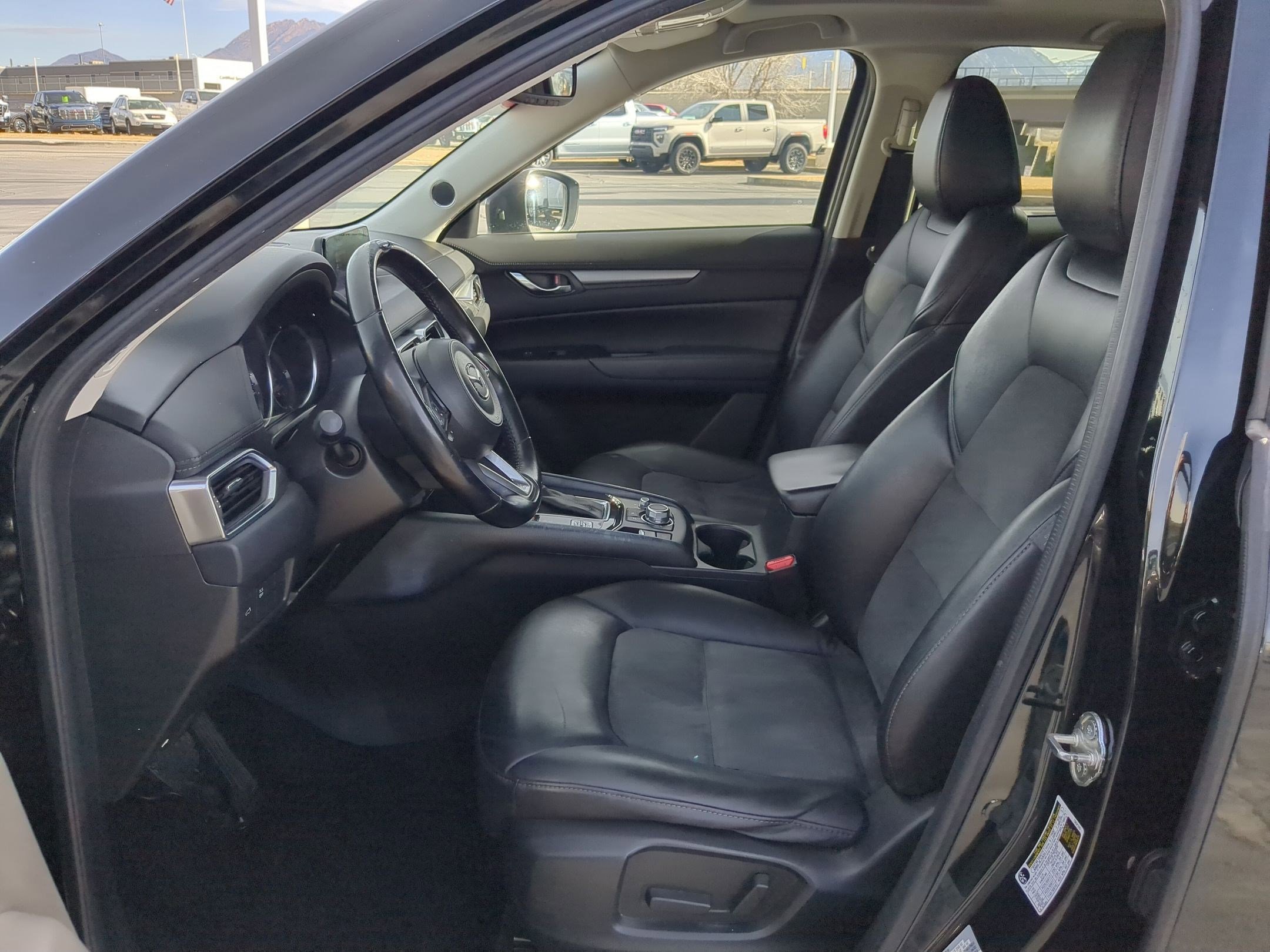 Used 2017 MAZDA CX-5 Touring w/ Preferred Equipment Package image 25